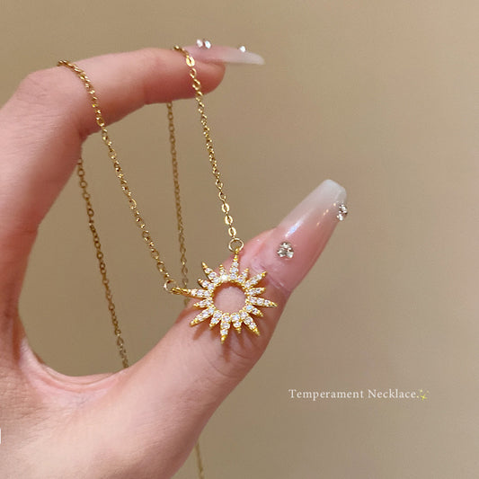 太陽花星星墜飾項鍊－商品主圖｜https://igowo.tw/