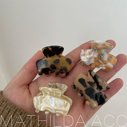 醋酸板材方形鯊魚夾－淺玳瑁款細節｜https://igowo.tw/