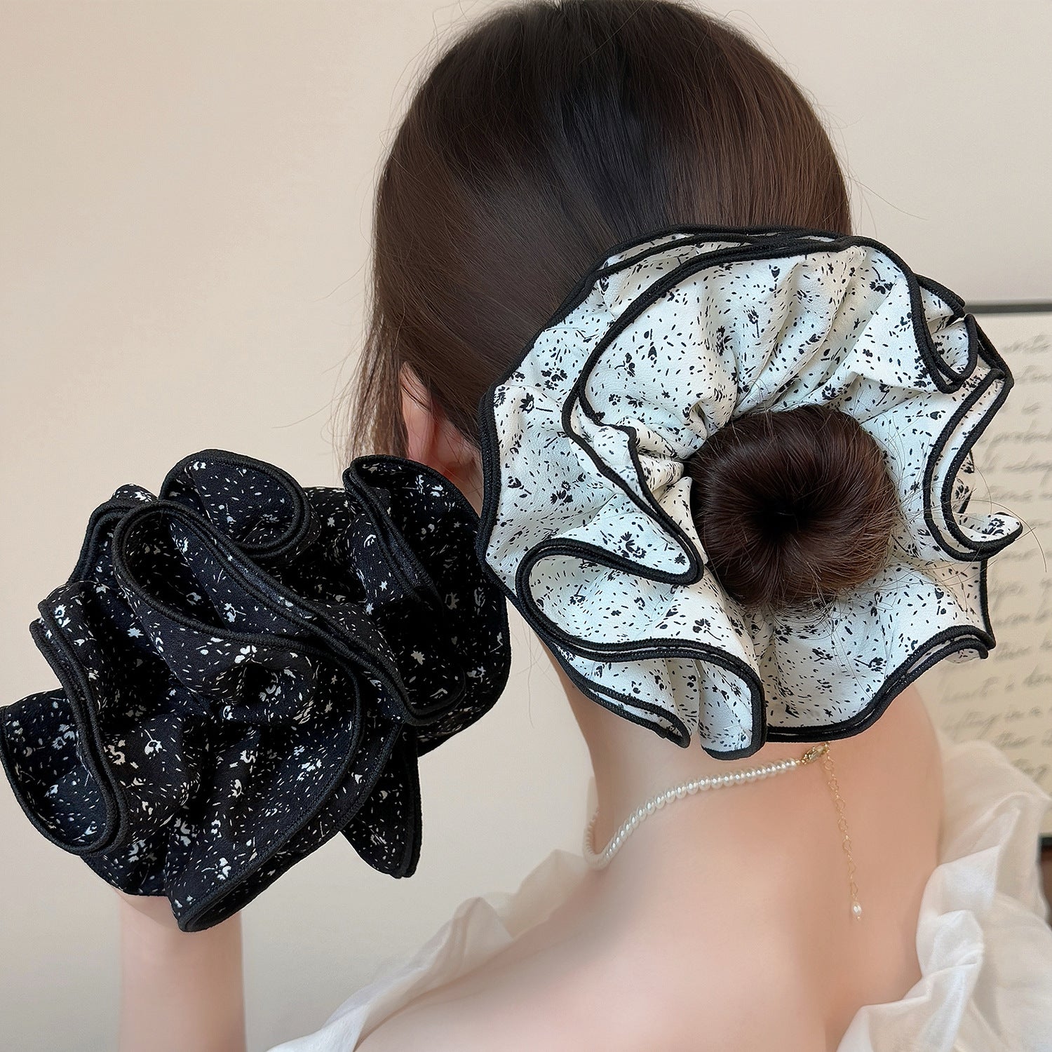 碎花大腸圈簡約髮圈－商品主圖｜https://igowo.tw/