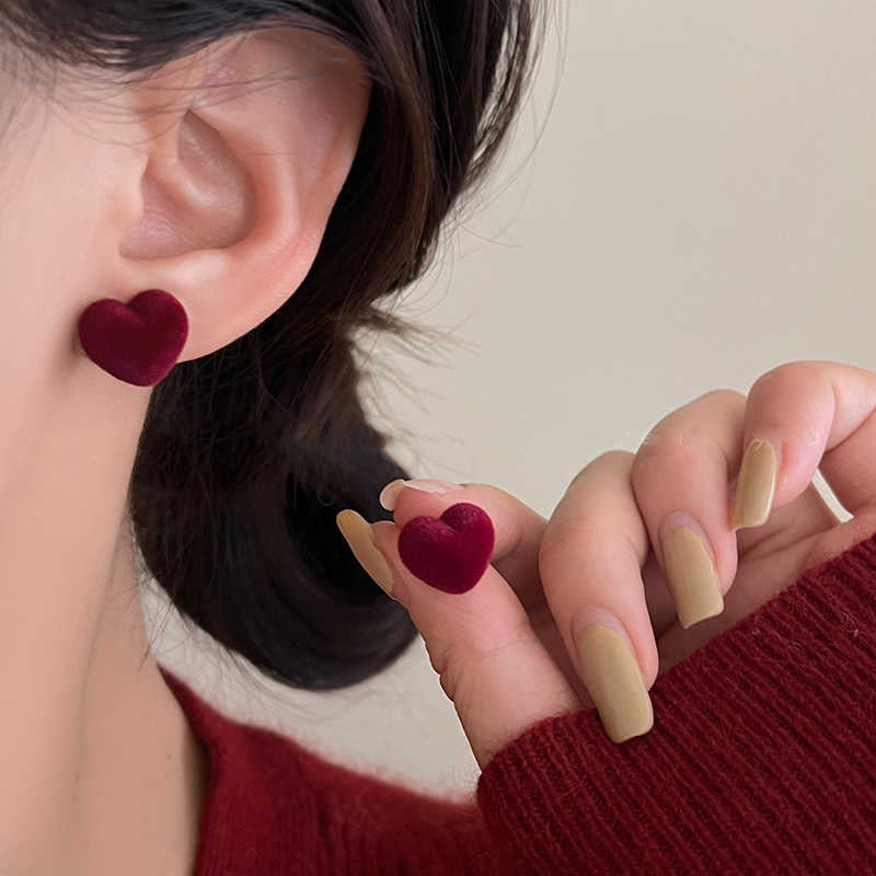 復古紅珍珠蝴蝶結耳環－細節特寫24｜https://igowo.tw/