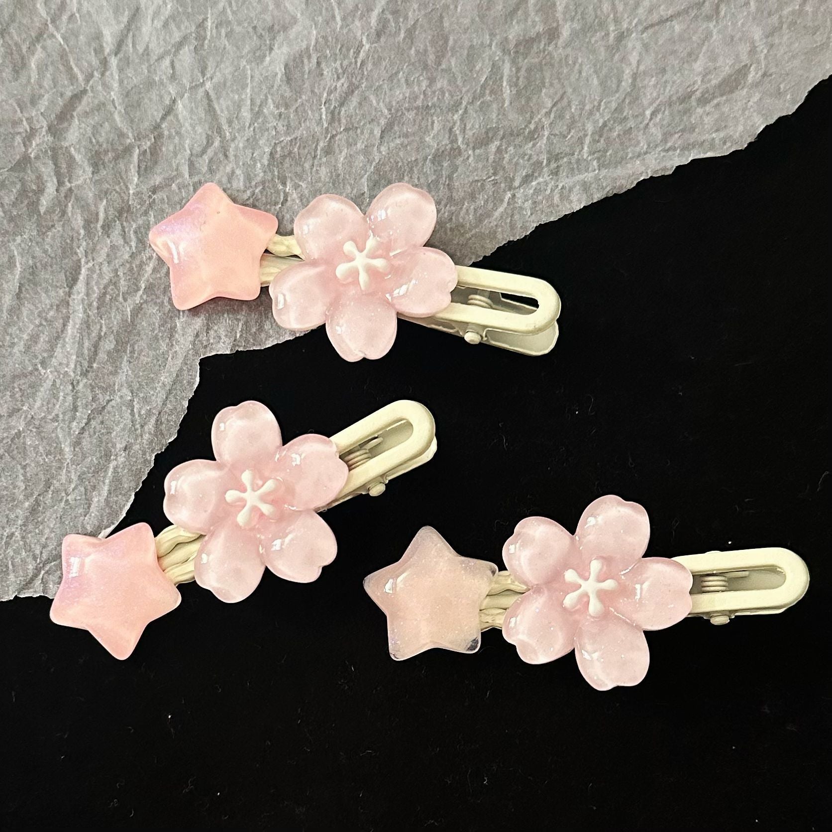 粉色櫻花星星髮夾－商品主圖｜https://igowo.tw/