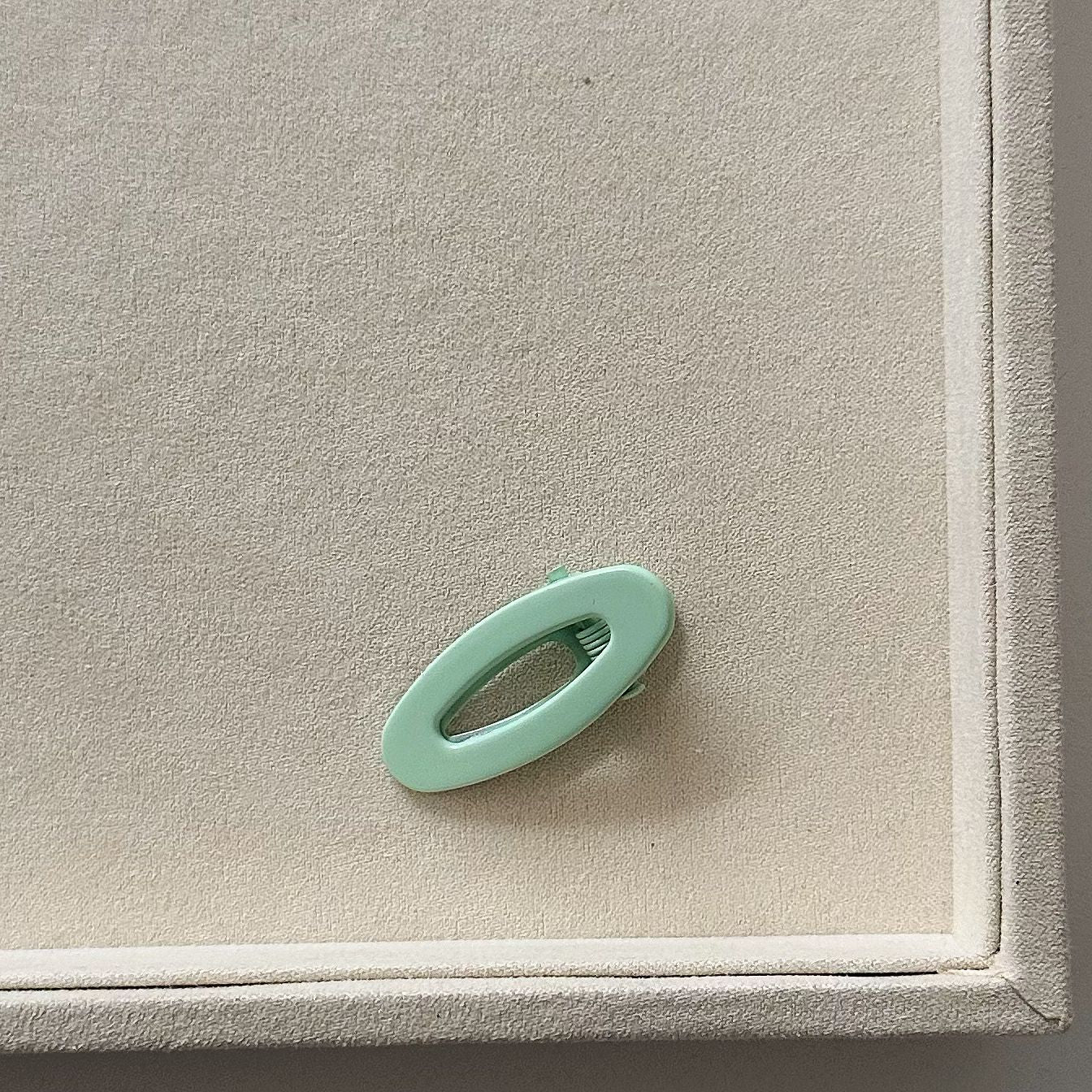 藍色金屬橢圓簡約髮夾