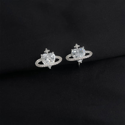 金色鋯石蝴蝶微鑲耳夾－細節特寫19｜https://igowo.tw/