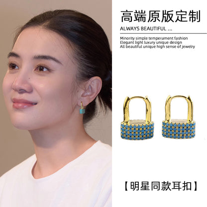綠松石U形復古耳扣－商品主圖｜https://igowo.tw/