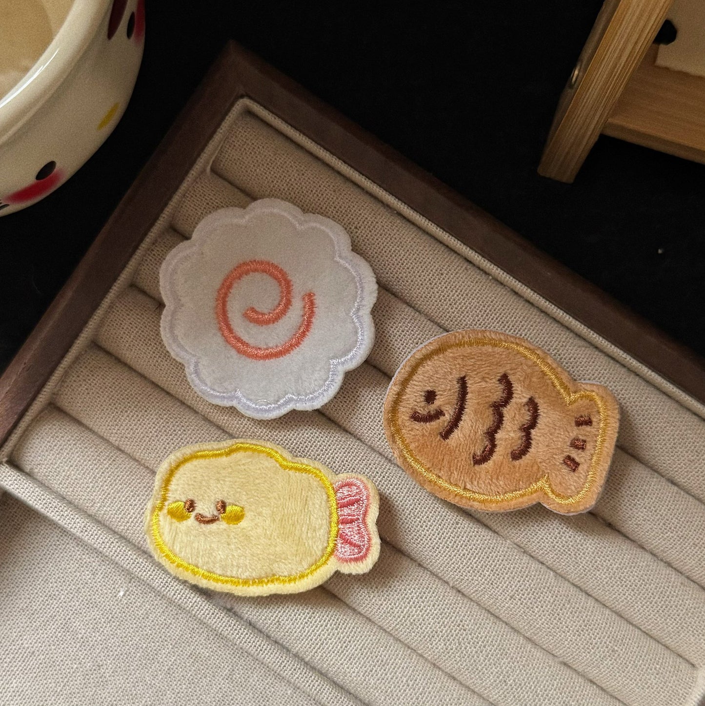 棕色魚尾髮夾－商品主圖｜https://igowo.tw/