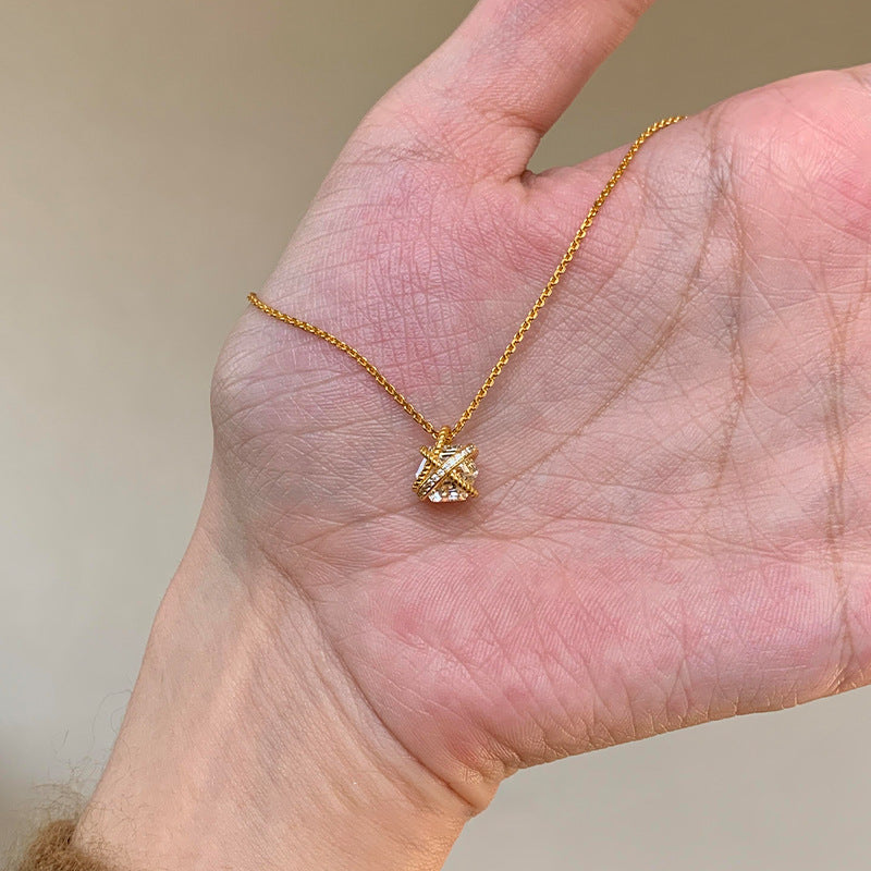 金色交叉復古項鍊