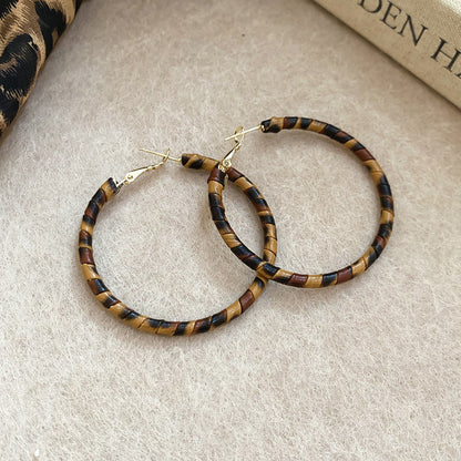 銀針皮革豹紋纏繞圓形C形水滴耳圈復古氣質耳環小眾高級感耳飾女