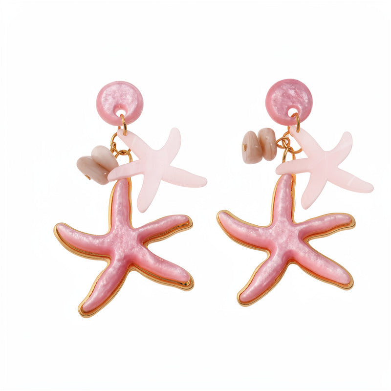 粉色樹脂橢圓垂墜耳釘－細節特寫3｜https://igowo.tw/