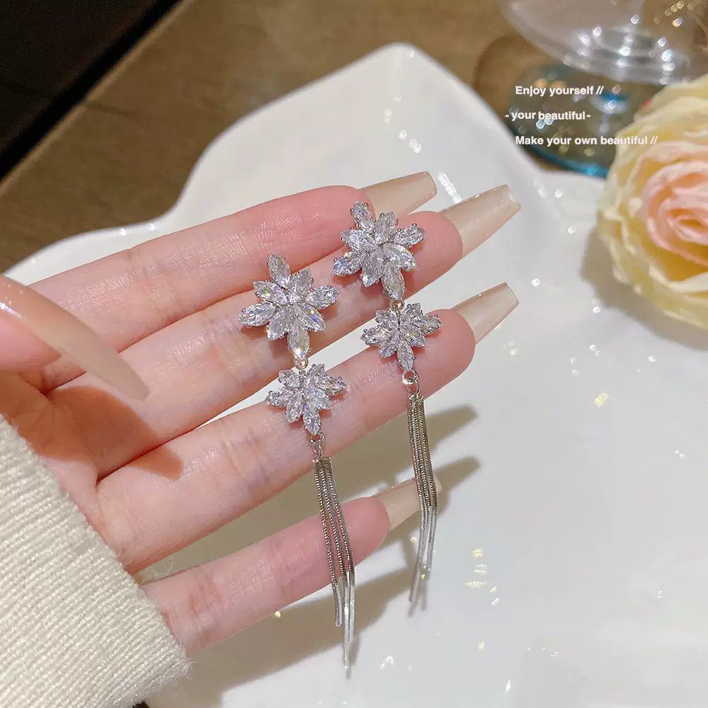 鋯石流蘇長版耳環