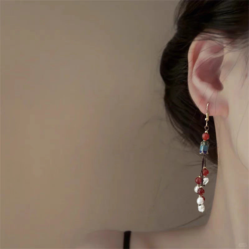 琺瑯玻璃流蘇復古耳鉤－耳鉤-紅色-綠色款細節1｜https://igowo.tw/