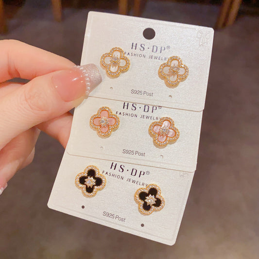 鋯石小巧簡約耳釘－商品主圖｜https://igowo.tw/