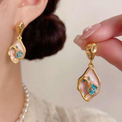 菱形花朵簡約耳墜－商品主圖｜https://igowo.tw/
