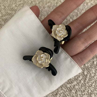 珍珠山茶花鯊魚夾－第二視角實拍｜https://igowo.tw/