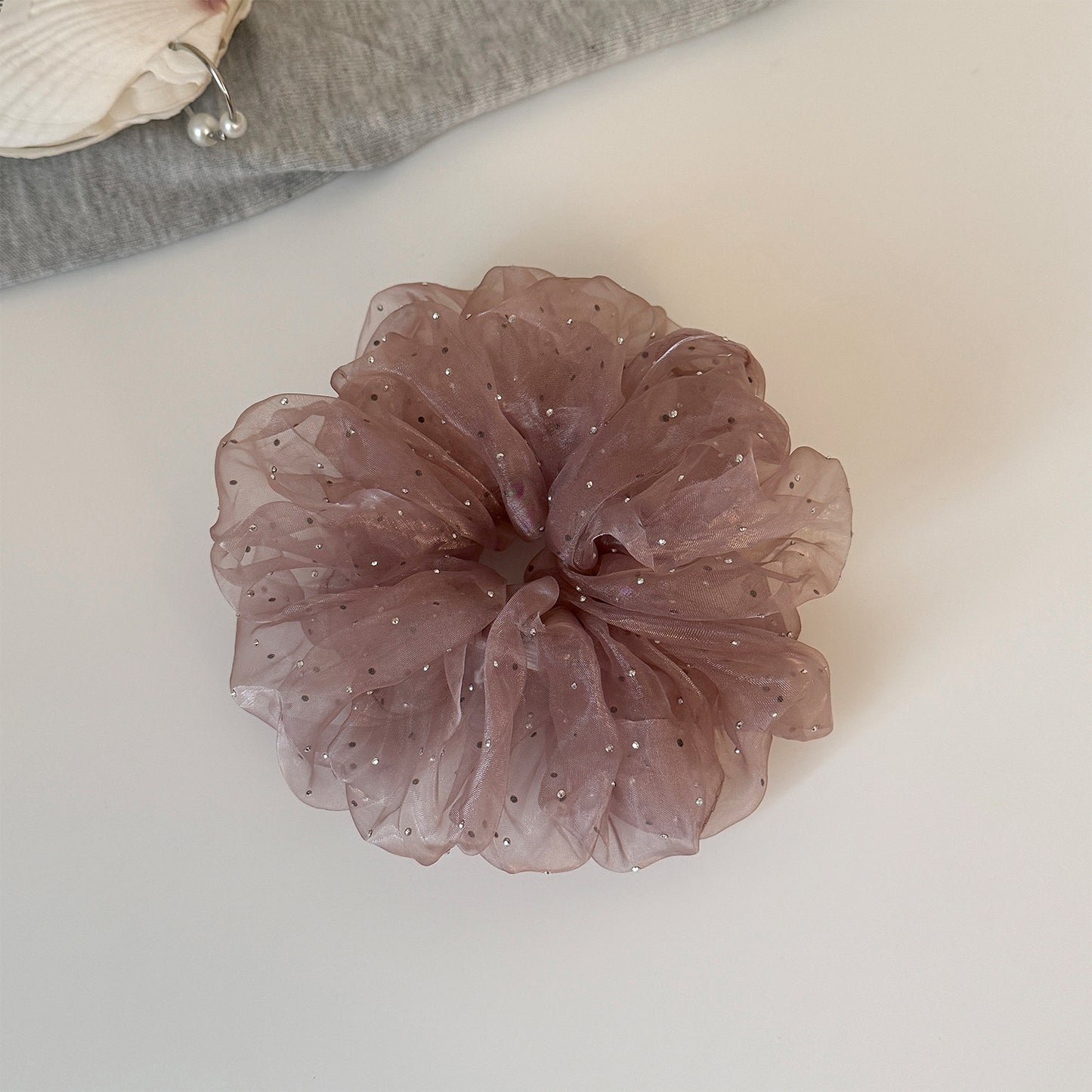 綠色網紗波點髮圈－粉色印花-大號款細節｜https://igowo.tw/