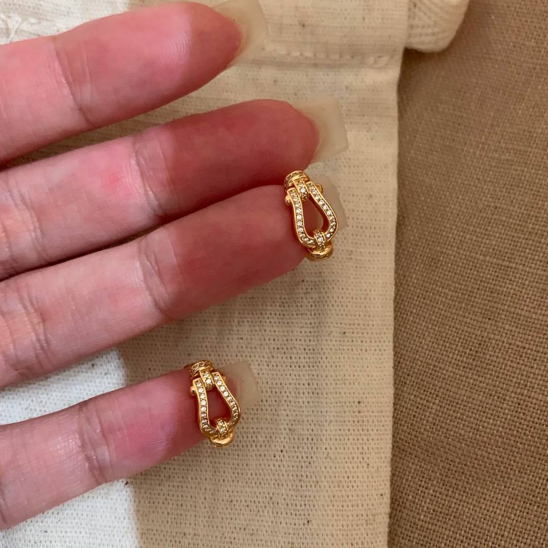 鑲鑽簡約耳扣
