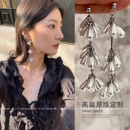 珍珠水滴流蘇長版耳環－商品主圖｜https://igowo.tw/