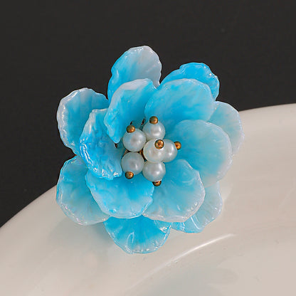 繽紛樹脂花朵立體耳釘－細節特寫4｜https://igowo.tw/