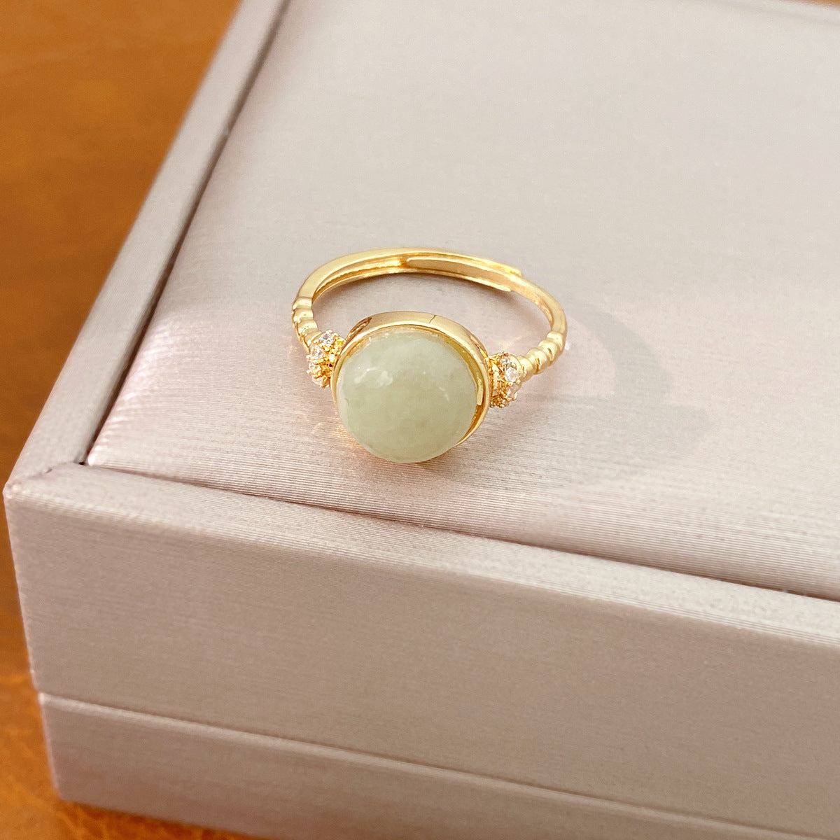 金色圓形可調式戒指