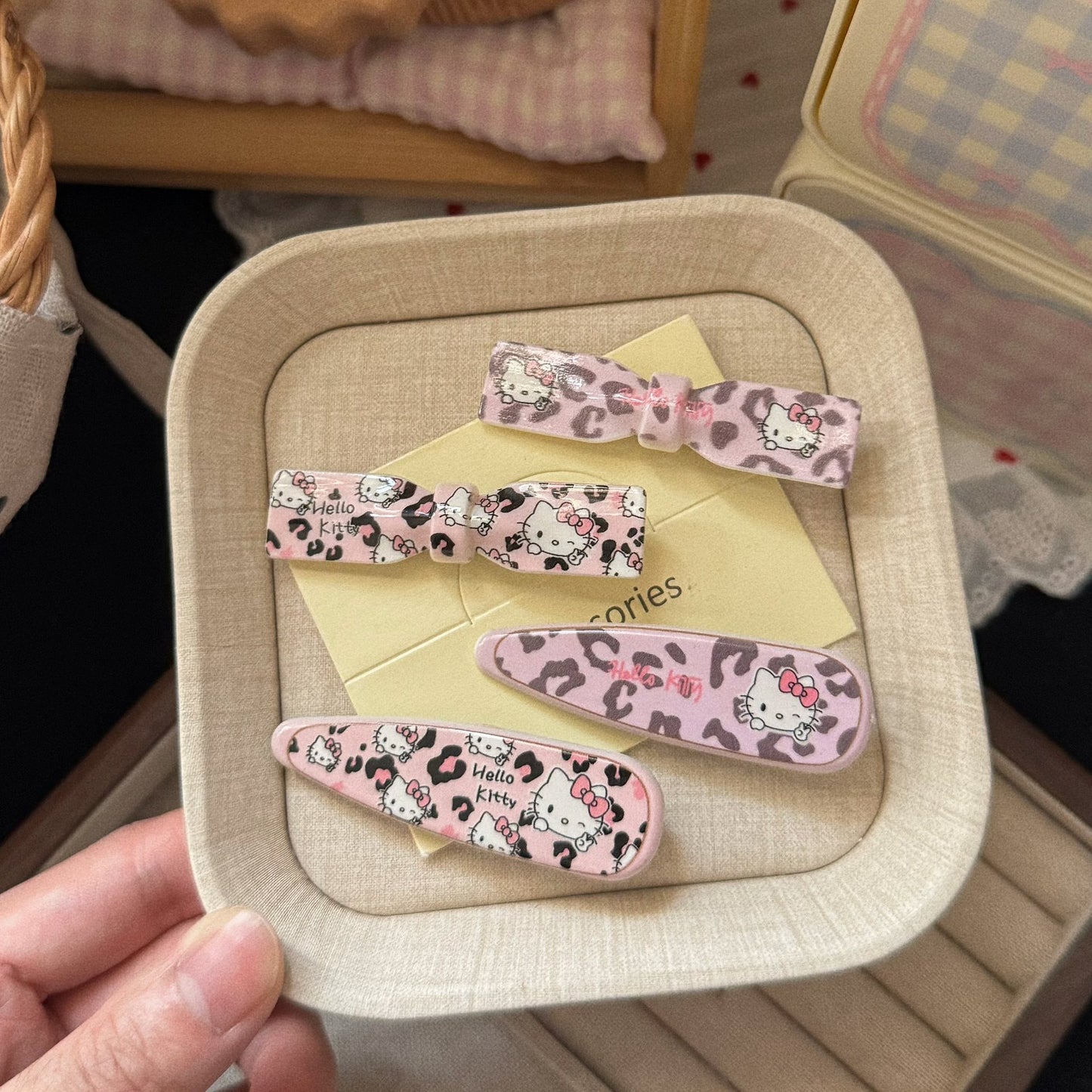 粉色豹紋貓咪髮夾－商品主圖｜https://igowo.tw/