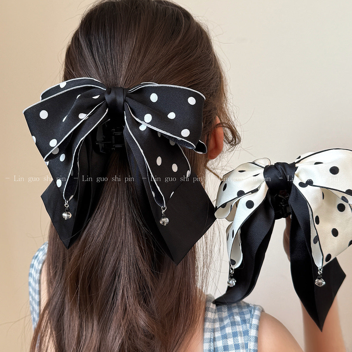 布面波點蝴蝶結髮夾－商品主圖｜https://igowo.tw/