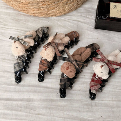 小熊蝴蝶結復古髮夾－卡其格紋款細節｜https://igowo.tw/