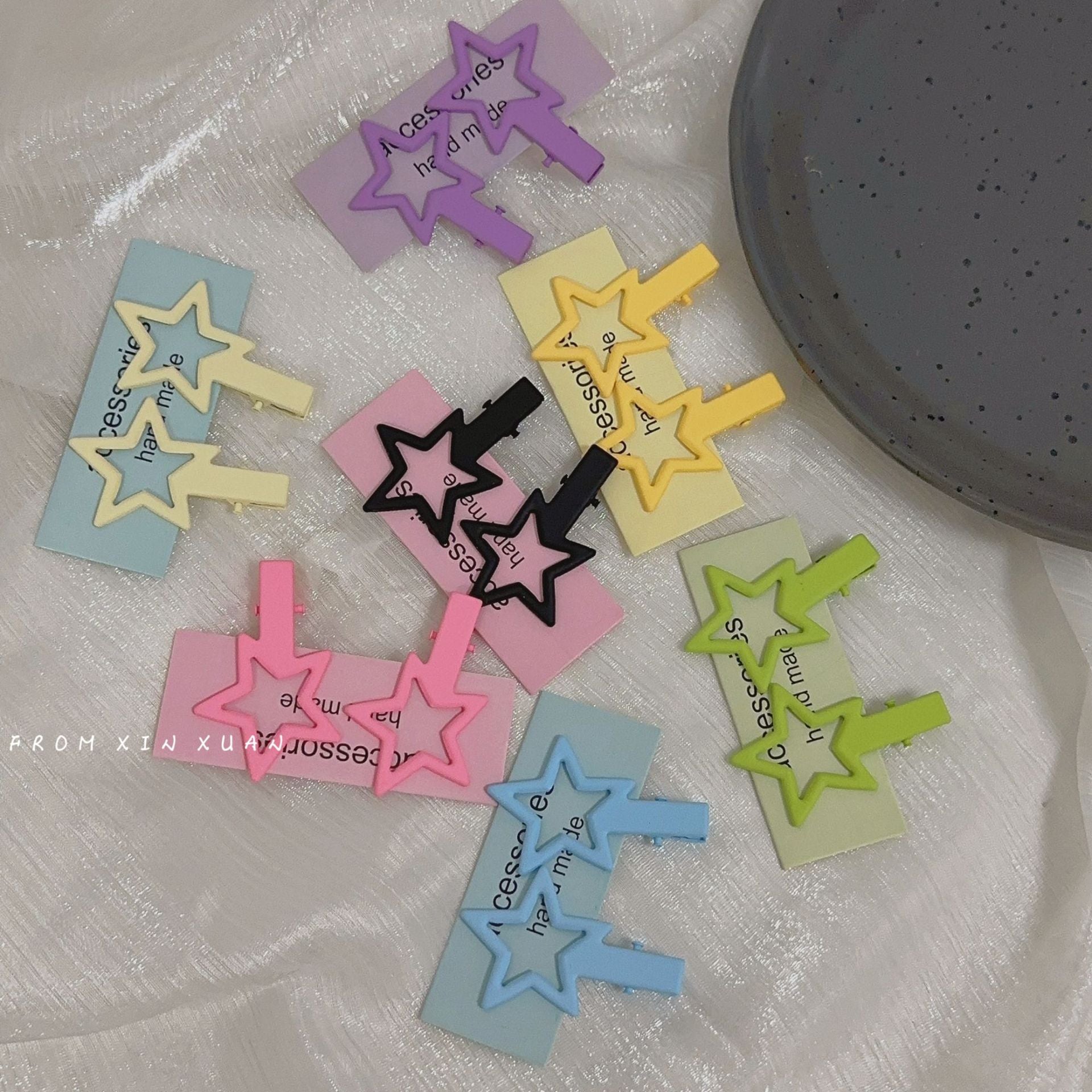 繽紛金屬星星髮夾－粉色款實拍｜https://igowo.tw/