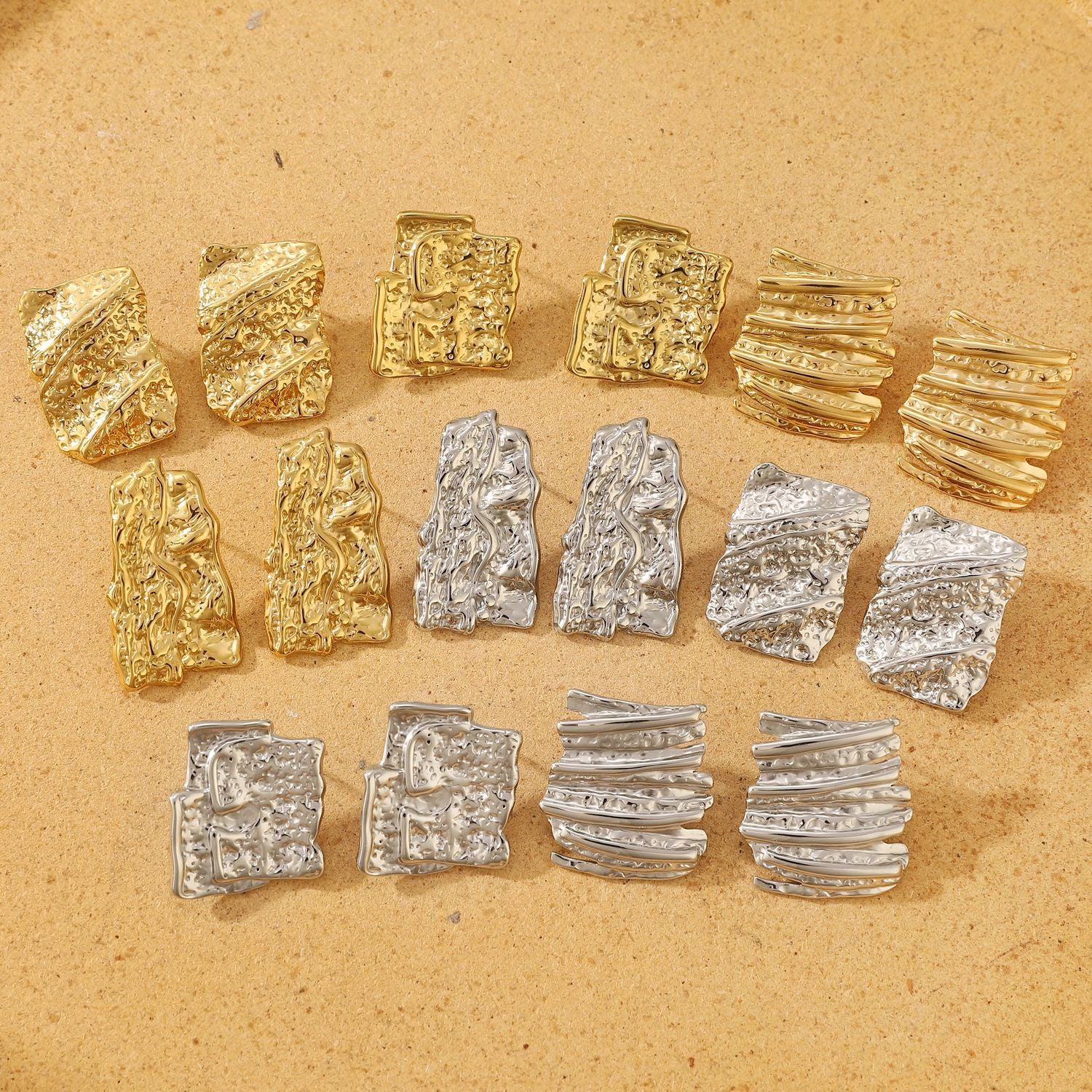 不鏽鋼不規則耳環－第二視角實拍｜https://igowo.tw/