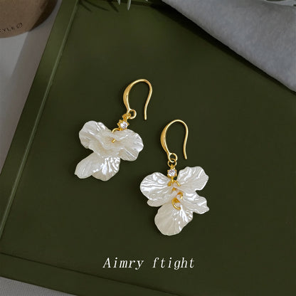 花朵流蘇耳環