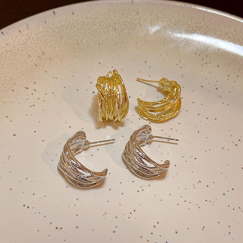 輕奢高級感金屬耳環