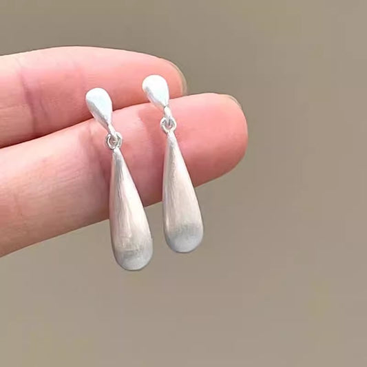 水滴磨砂復古耳墜－商品主圖｜https://igowo.tw/