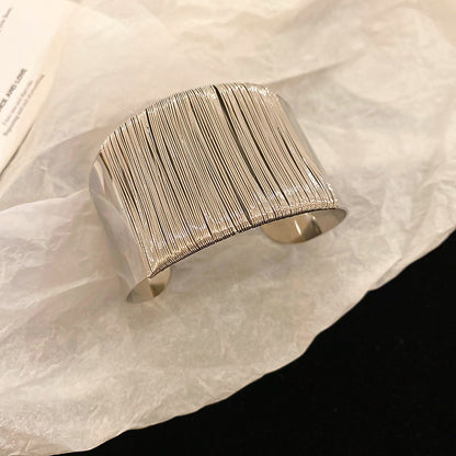 歐美跨境冷淡風麻花手鐲簡約高級感氣質手環輕奢時尚閨蜜手飾批發