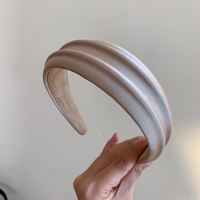 寬版簡約髮箍－黑色款細節｜https://igowo.tw/