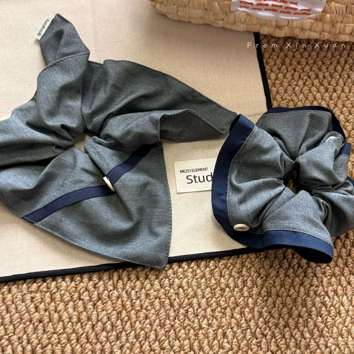 撞色大腸圈復古髮圈－商品主圖｜https://igowo.tw/