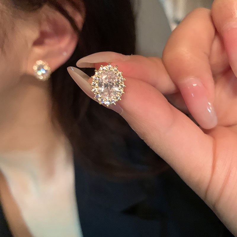 S925輕奢氣質鋯石耳釘