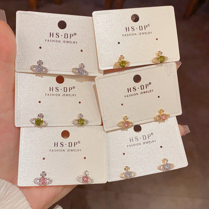 鋯石星球小巧簡約耳釘－商品主圖｜https://igowo.tw/