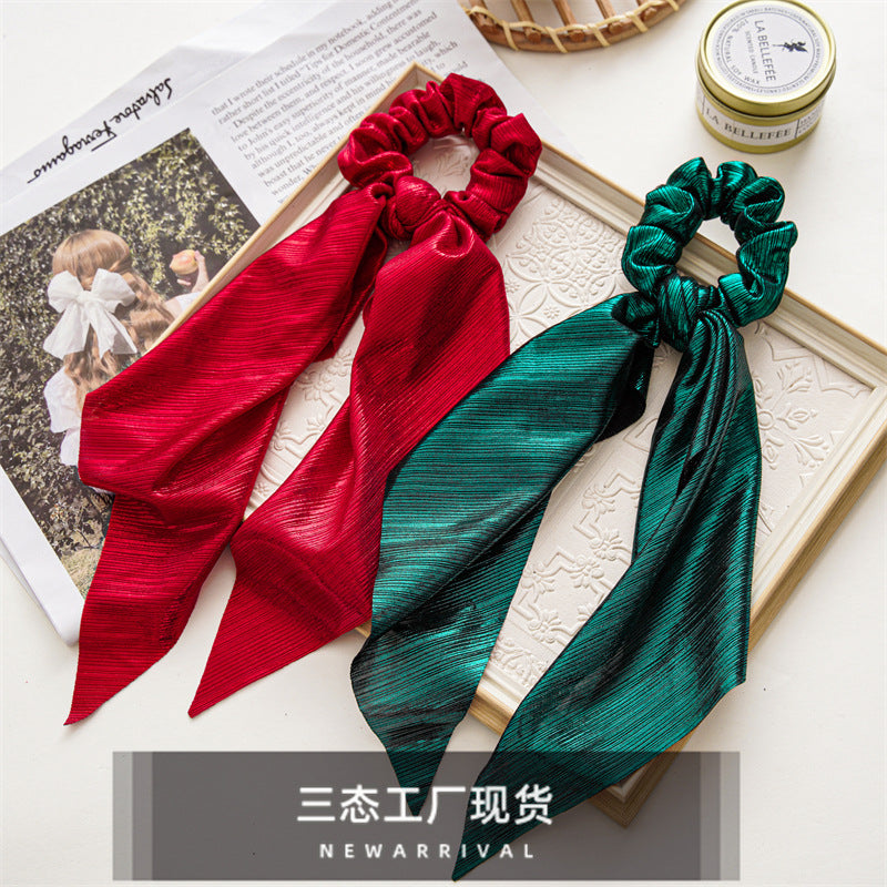 緞帶蝴蝶結大腸圈髮圈－亮皮粉款細節｜https://igowo.tw/