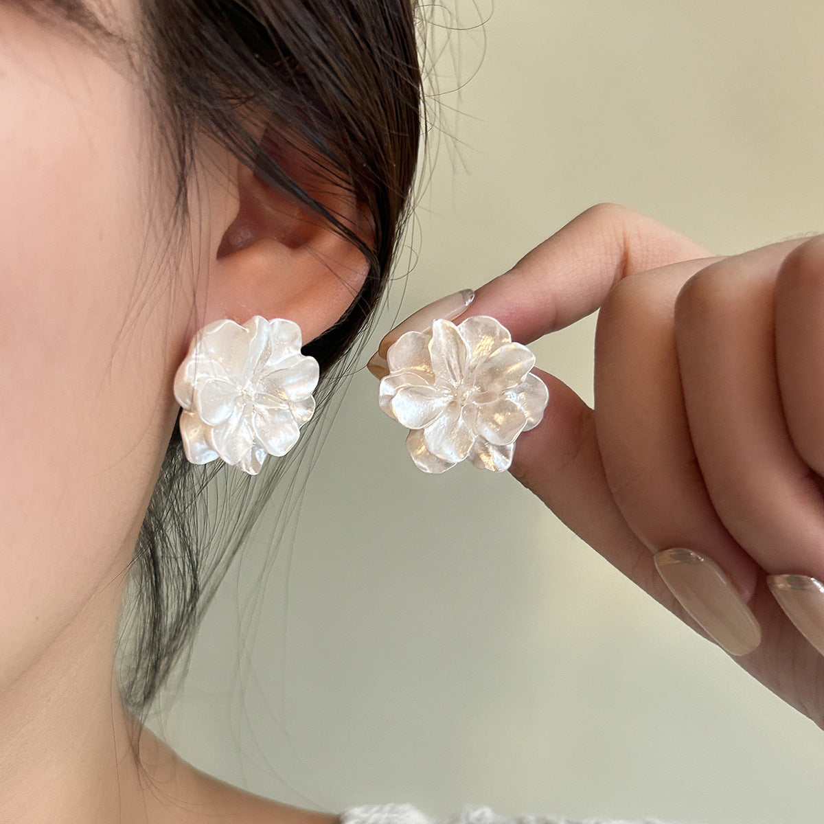 繽紛花朵立體耳環－細節特寫28｜https://igowo.tw/
