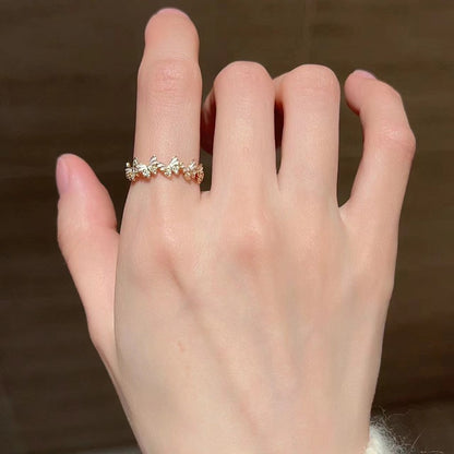 彩色琺瑯蝴蝶花朵戒指－細節特寫11｜https://igowo.tw/