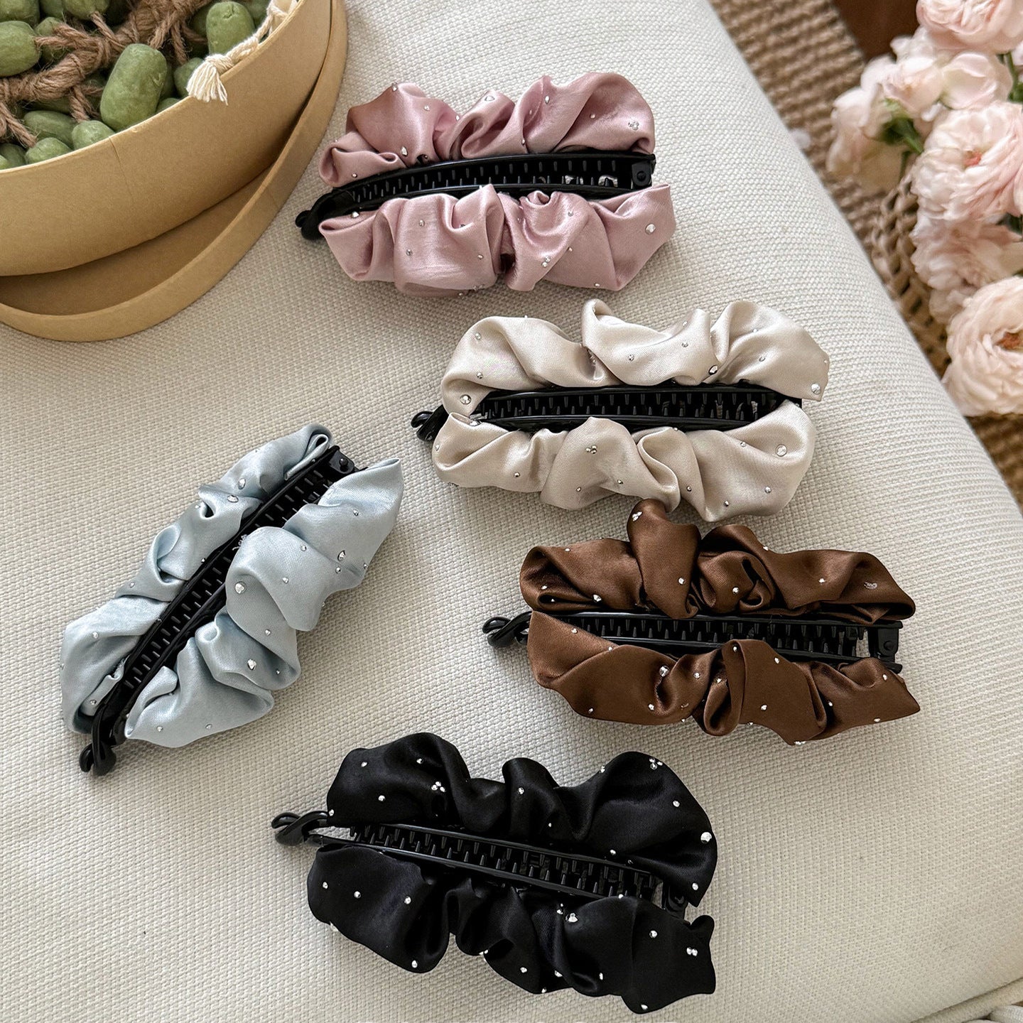 鋯石簡約髮夾－商品主圖｜https://igowo.tw/