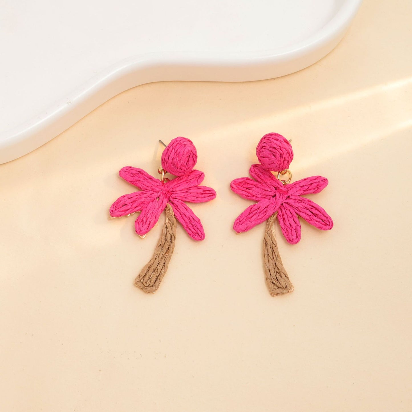 彩色編織垂墜耳環