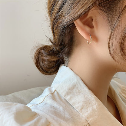S925珍珠魚尾耳環－耳環一對款細節｜https://igowo.tw/