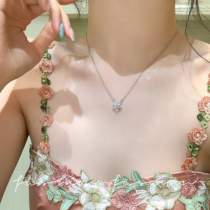 鋯石花朵墜飾項鍊