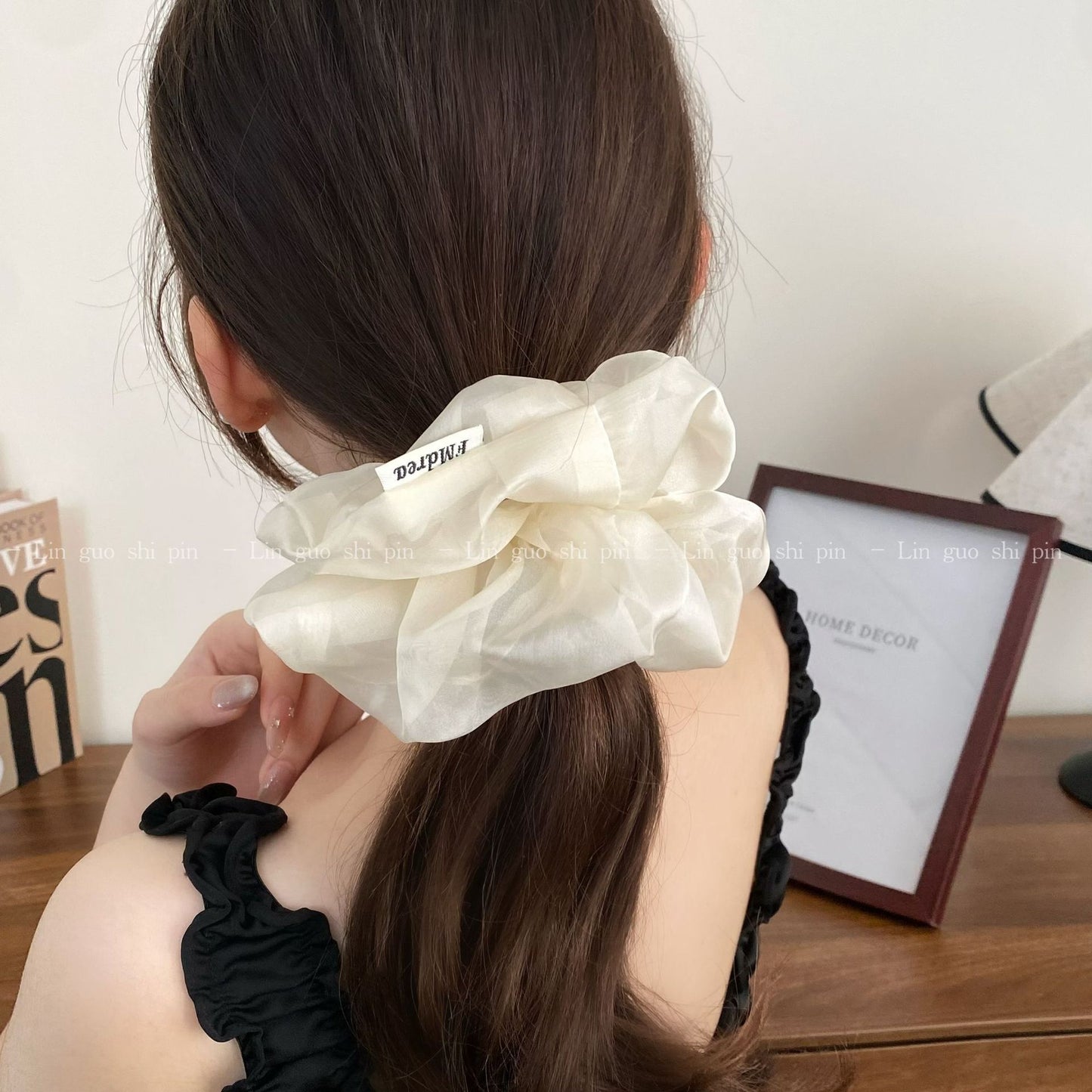 大腸圈簡約髮圈－豆沙粉款細節｜https://igowo.tw/