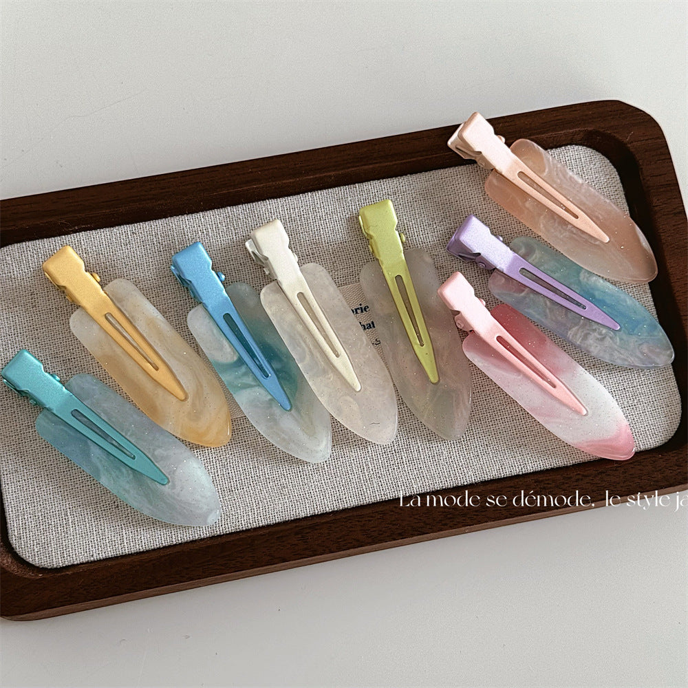 彩色一字髮夾－商品主圖｜https://igowo.tw/