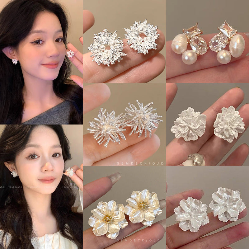 珍珠不對稱簡約耳環－商品主圖｜https://igowo.tw/