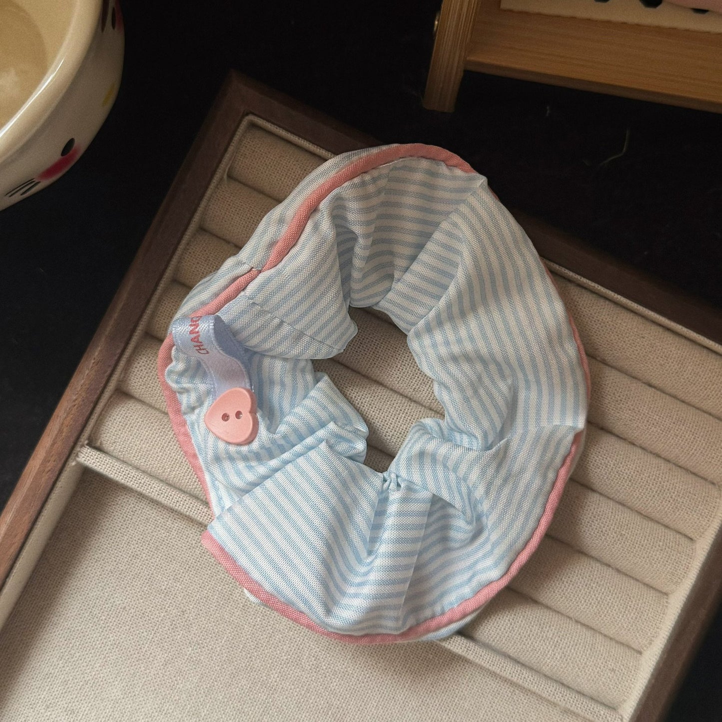 粉色愛心格紋髮圈