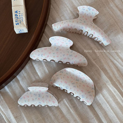 醋酸板材蝴蝶鯊魚夾－商品主圖｜https://igowo.tw/