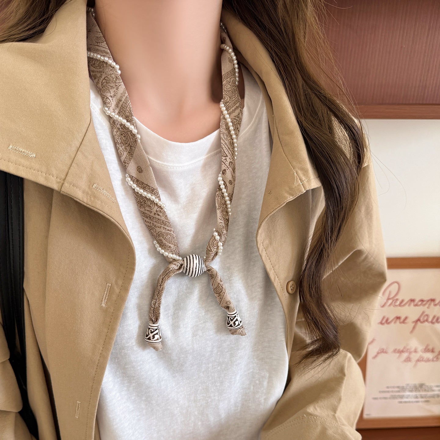 珍珠纏繞長版項鍊－深藍款細節｜https://igowo.tw/