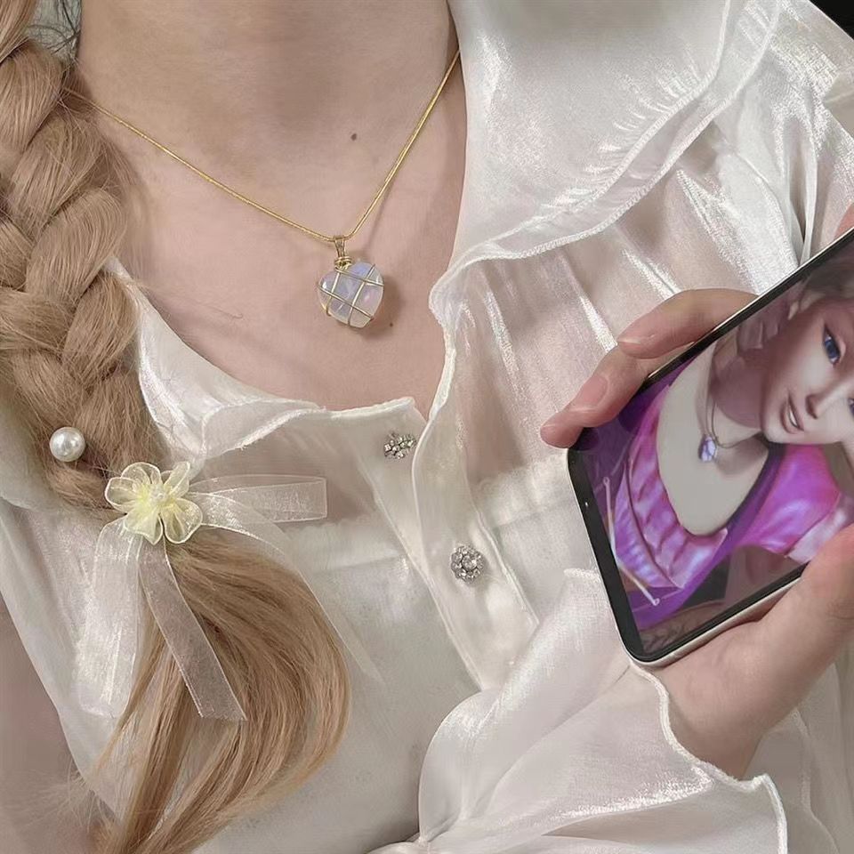 粉晶愛心項鍊－商品主圖｜https://igowo.tw/