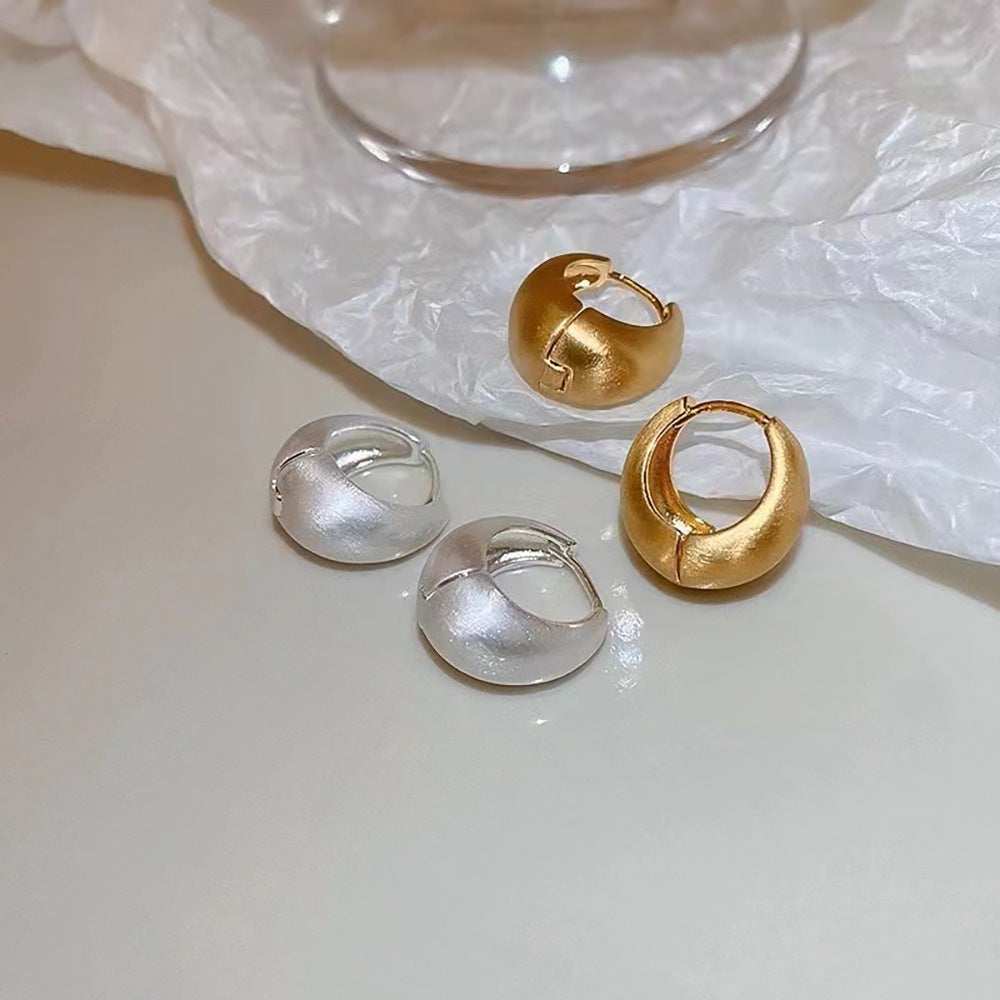 金色拉絲復古耳扣－第二視角實拍｜https://igowo.tw/